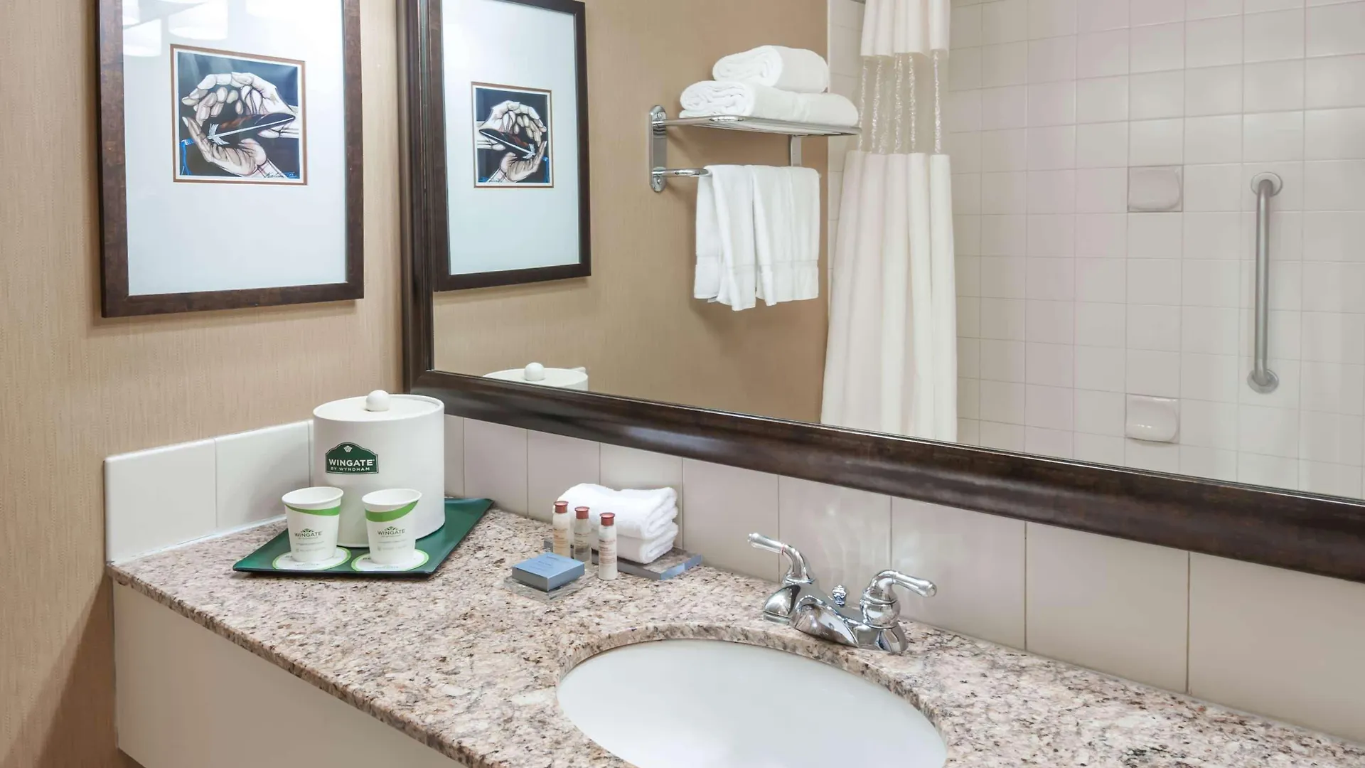 Wingate By Wyndham - Edmonton West Hotel Canada