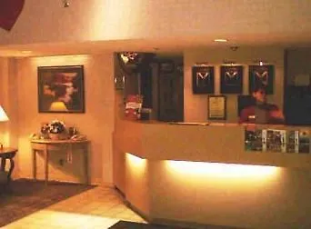 Wingate By Wyndham - Edmonton West Hotel
