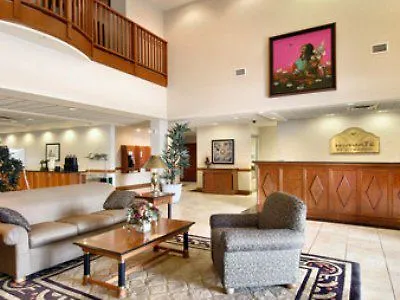 Wingate By Wyndham - Edmonton West Hotel 3*,  Canada